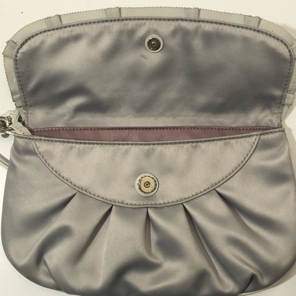 Coach gray satin evening wristlet clutch bag - Picture 6 of 11